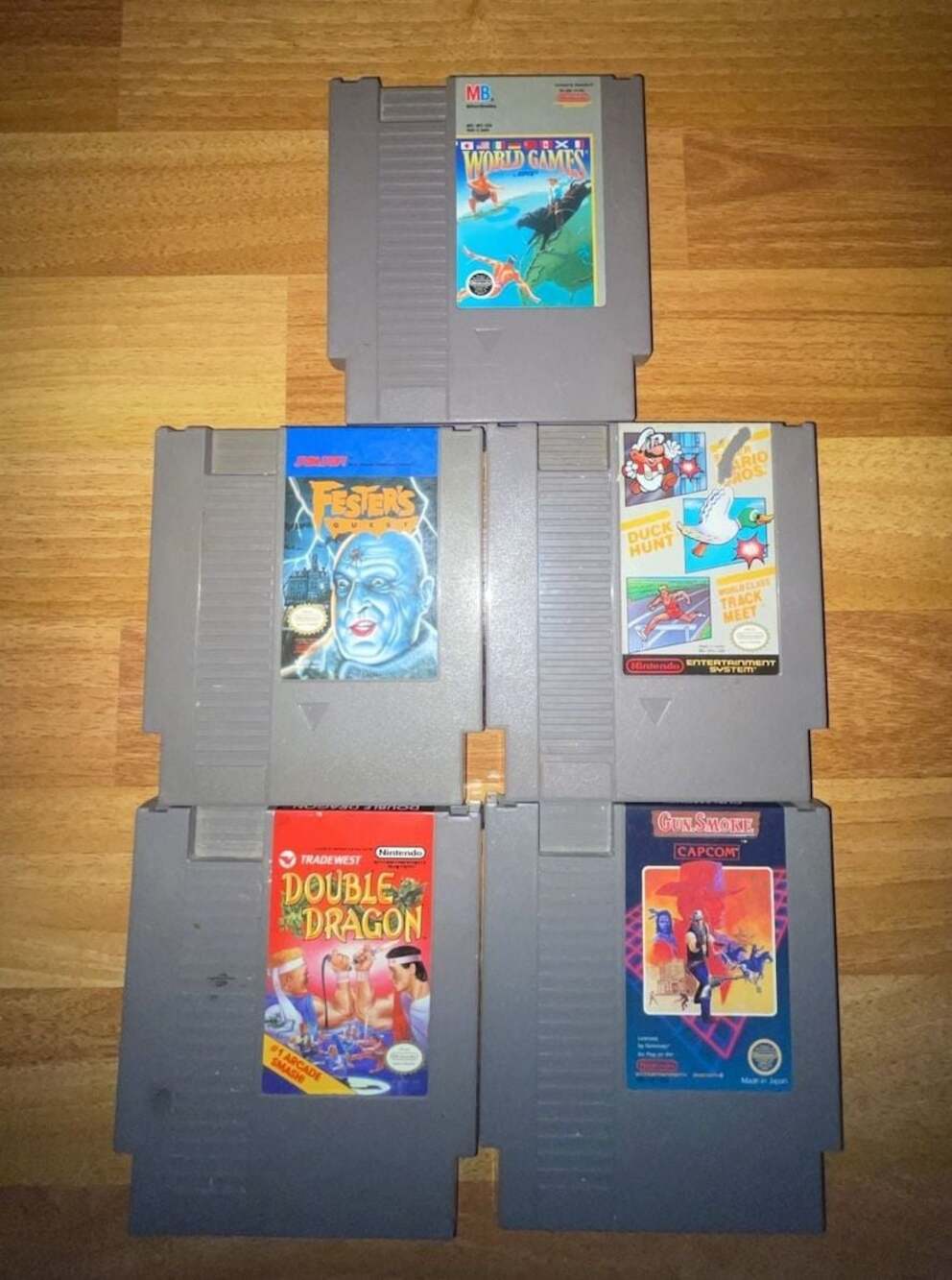 Lot of 5 Nintendo Entertainment System (NES) Games - World Games, Fester's Quest
